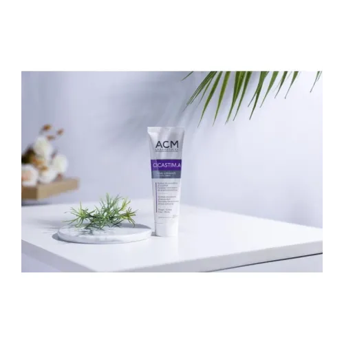 ACM كريم سيكاستيم مهدئ لإصلاح البشرة| 20 مل ACM كريم سيكاستيم مهدئ لإصلاح البشرة| 20 مل